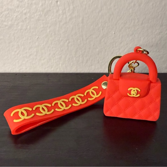 Fashion Keychain or Bag Charm (Unbranded) - Picture 3 of 6